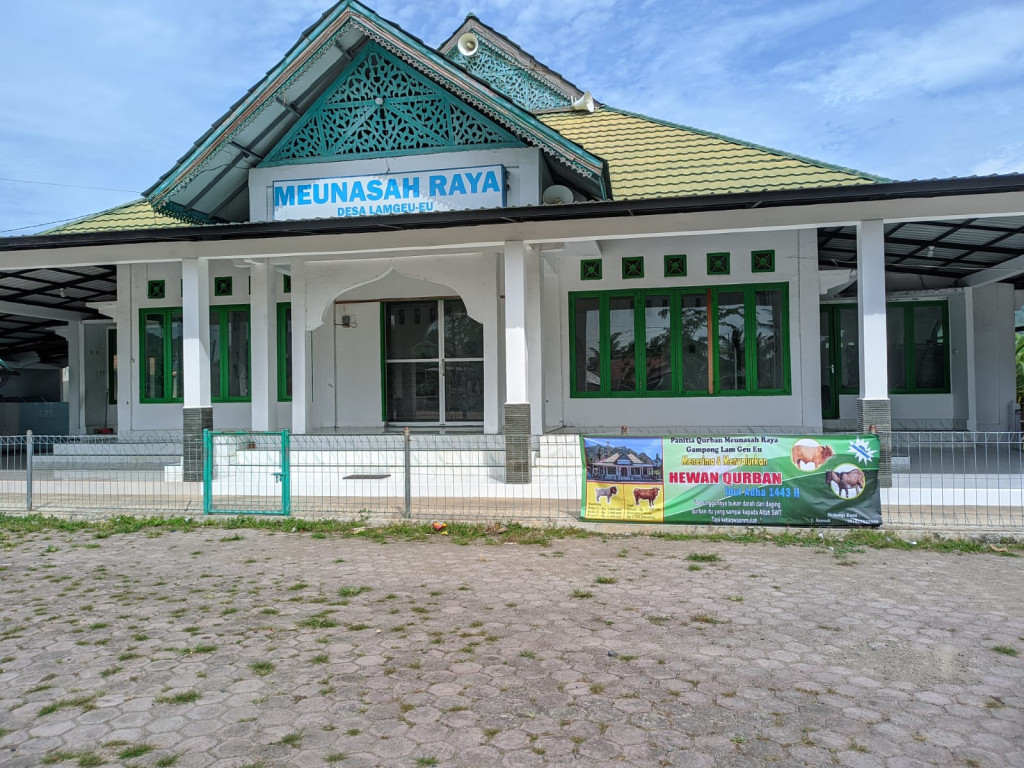 Menasah Raya